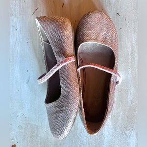 Elegant Pink Glitter Mary Jane Flats